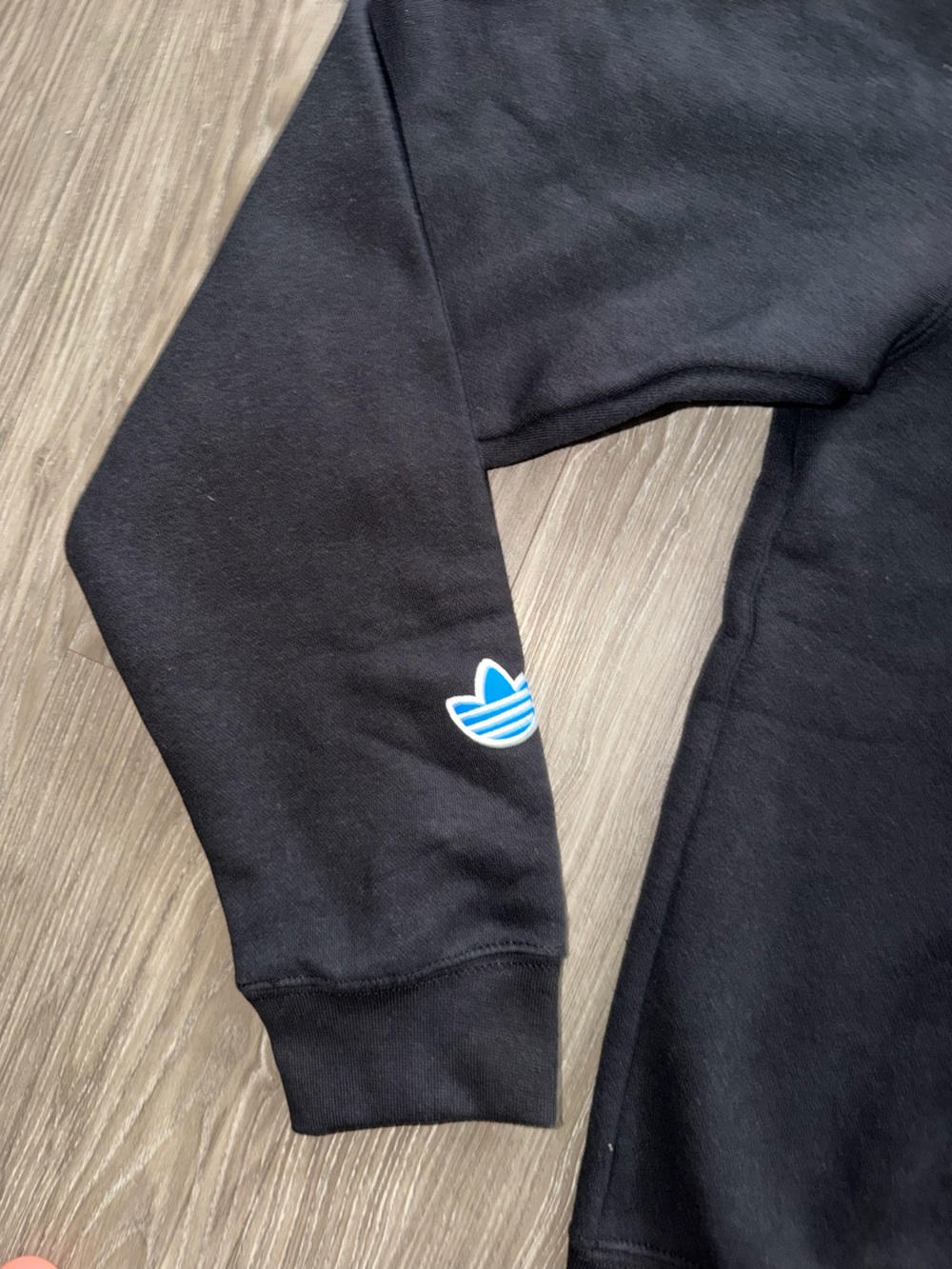 NWT MEN'S ADIDAS ORIGINALS OG ALWAYS FRESH TREFOIL HOODIE Medium - Picture 6 of 9